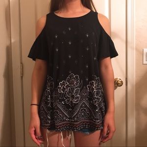 Off-shoulder shirt